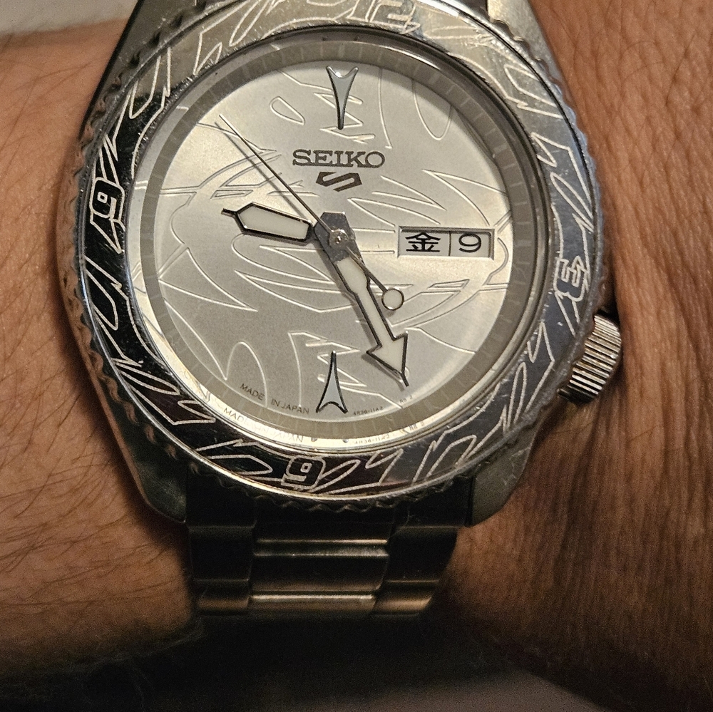 Seiko gucci maze rare very rare with items only 300 made